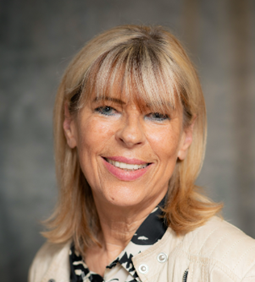 Michaela - Stellvertretende Laborleiterin